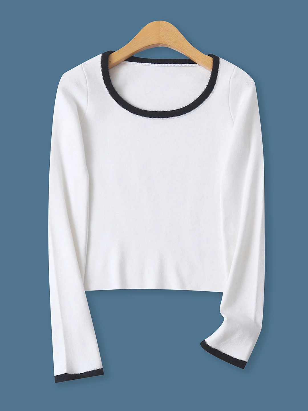 

Color Blo Knitwear round Ne Long Sve Slim Fit ort Sle Base Layer Top for Women Autumn New Arrival 8808
