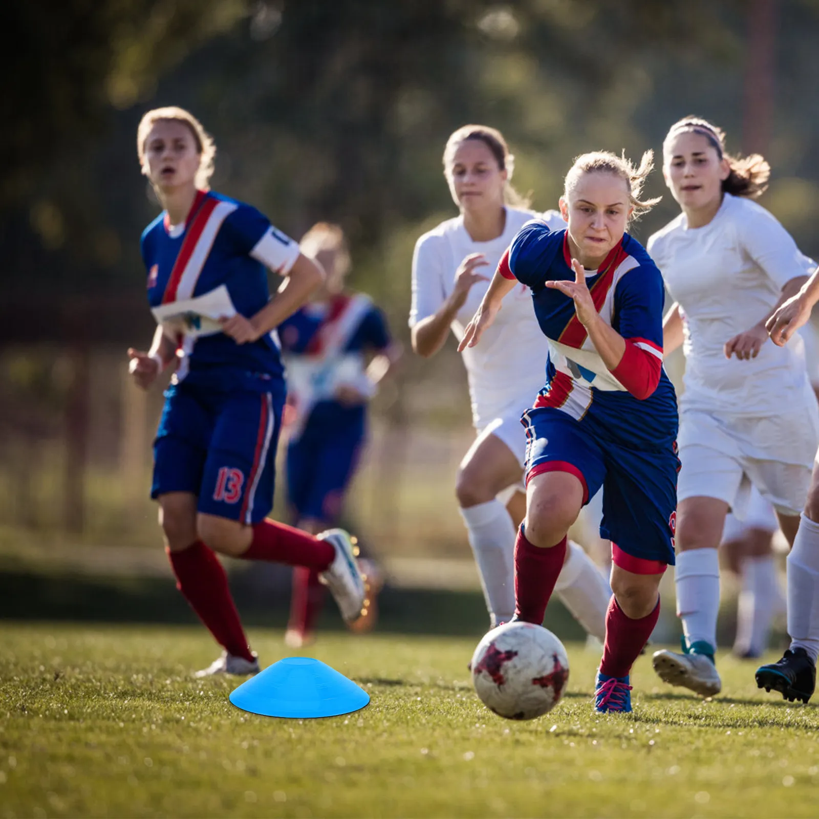 

20 шт. конусов-дисков для спортивных тренировок, футбола, портативные легкие маркеры с сетчатым мешком для удобного хранения