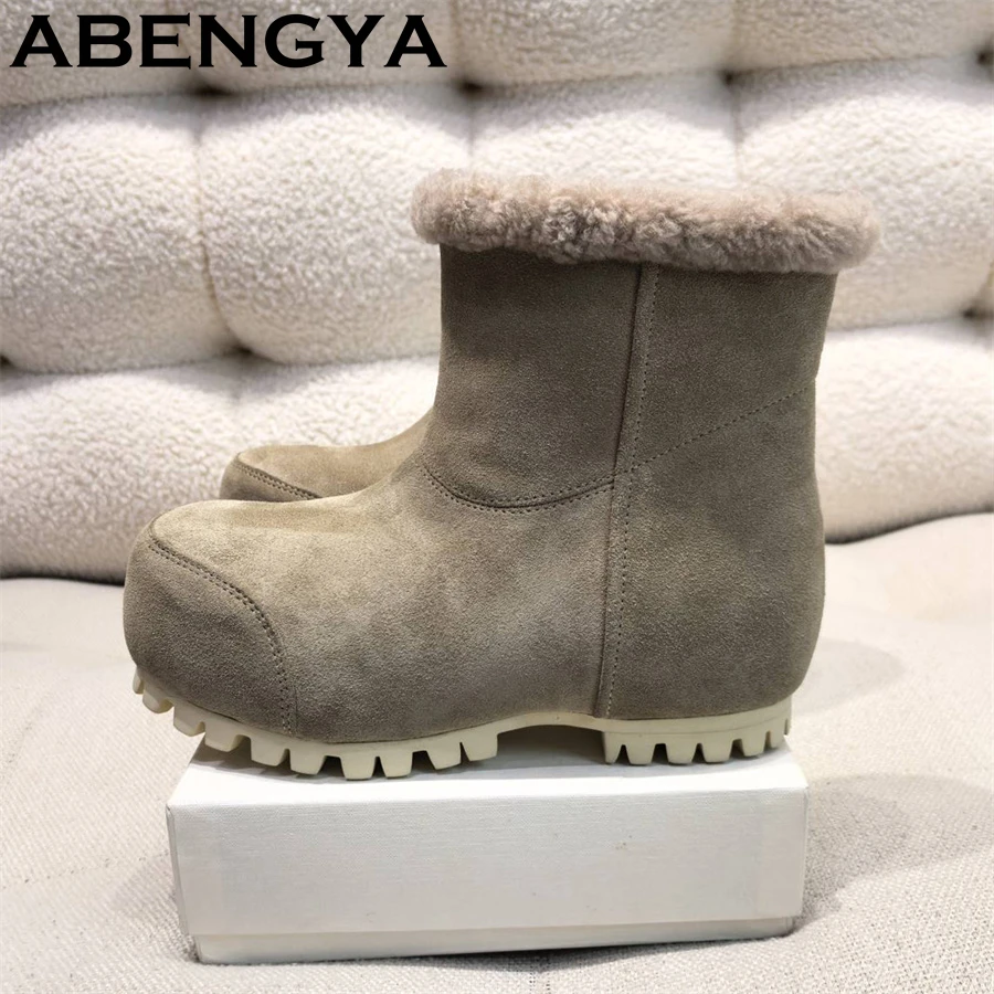 

2025 Winter Thick Sole Wool Snow Boots Women Suede Leather Platform Plush Ankle Boots Female Casual Warm Fur Short Botas Mujer