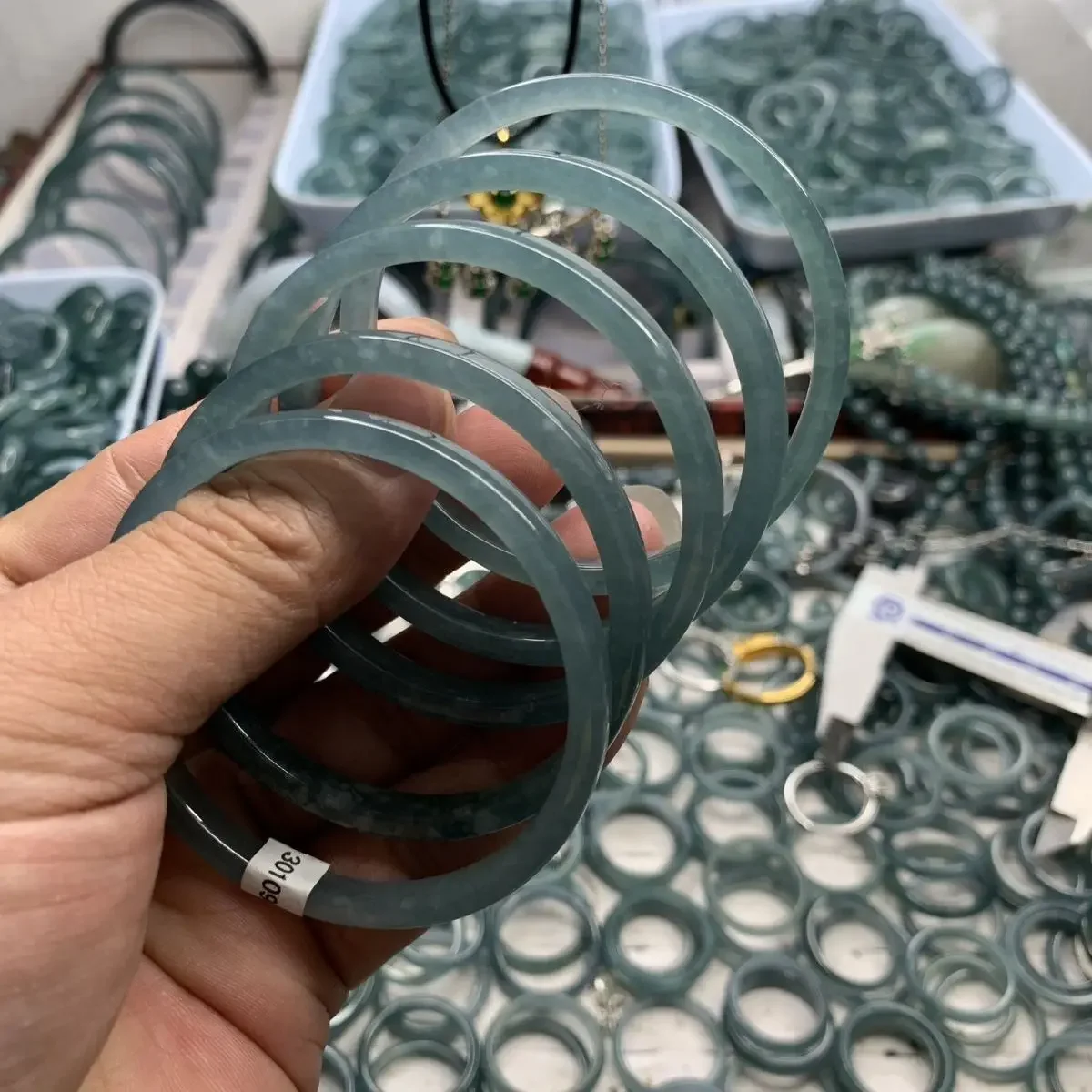 

Pulsera de jade 20:00 redonda fina púrpura flotante, Jade de Myanmar, flores de hielo, malva, jade variety, jade variety, 09. mate