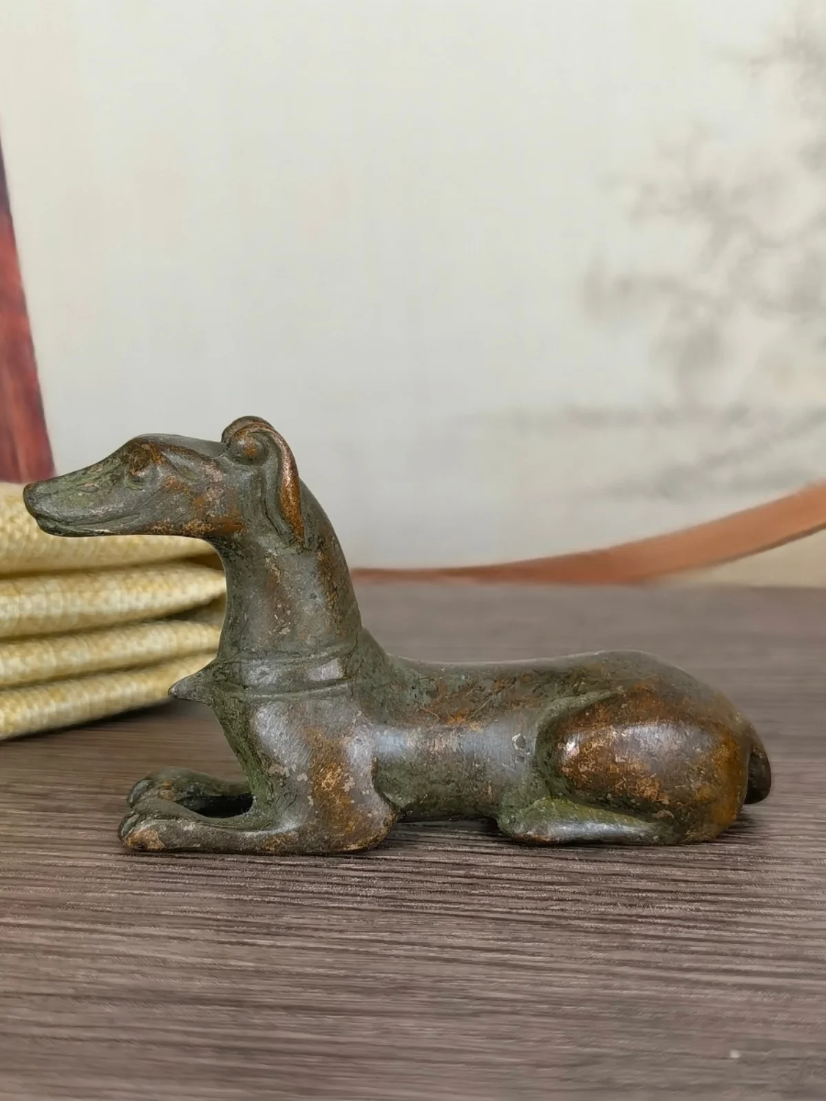 

Antique bronze, 12 zodiac dogs, sleeping dogs, wangcai dogs, watchdogs, pen holders, fine workmanship at home