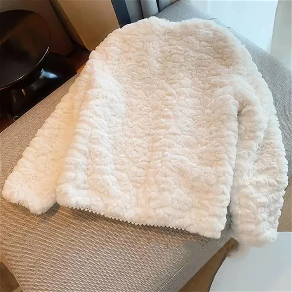 2024 autunno inverno trapuntato spesso peloso cappotti di lana di agnello in rilievo trapuntato capispalla agnello peluche giacca calda cappotto di lana di agnello donna