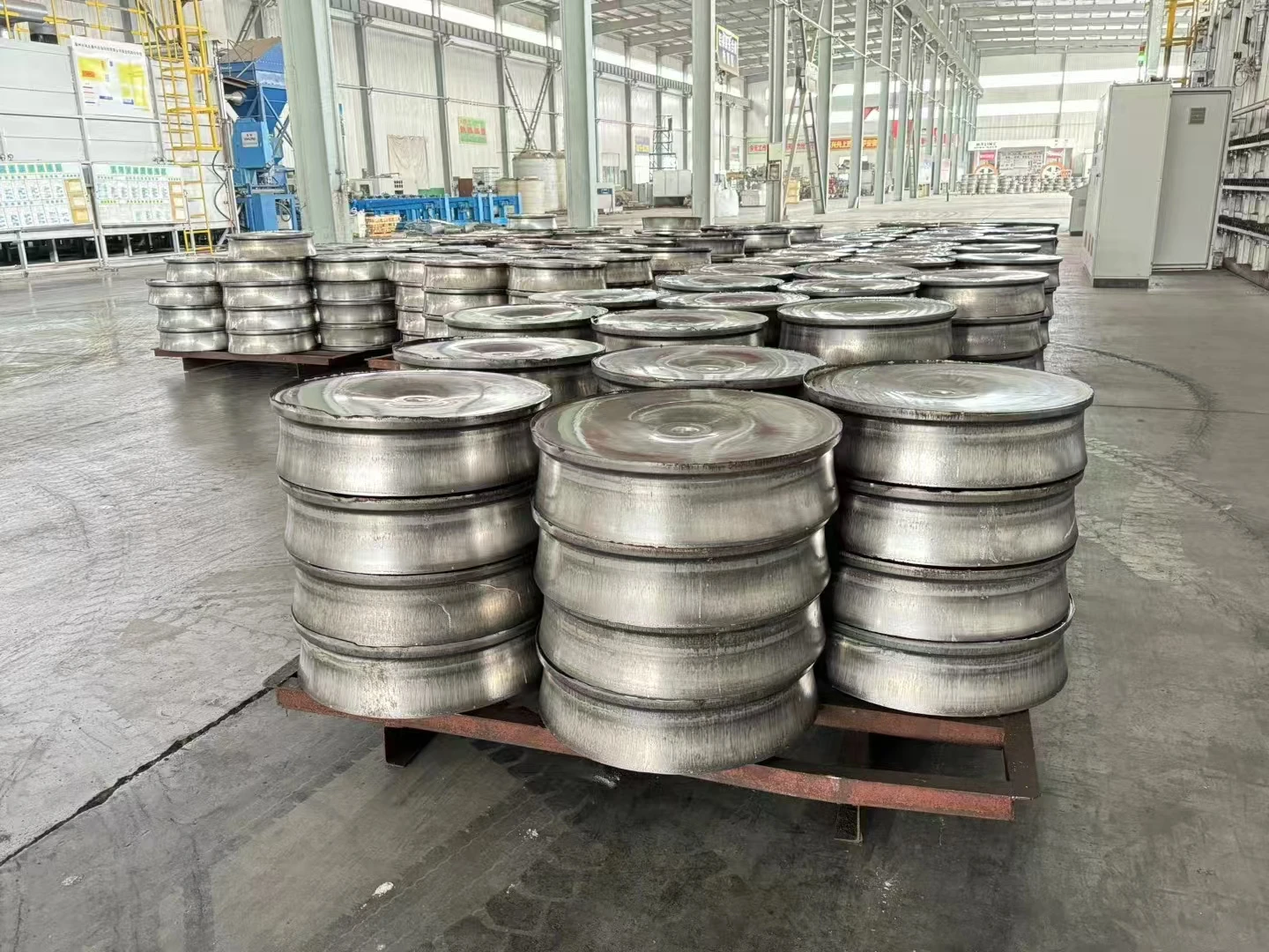 Factory Design Customizable Size Aluminum Alloy Wheels Passenger Car Rims Suv Hub for Vehicle Wheel