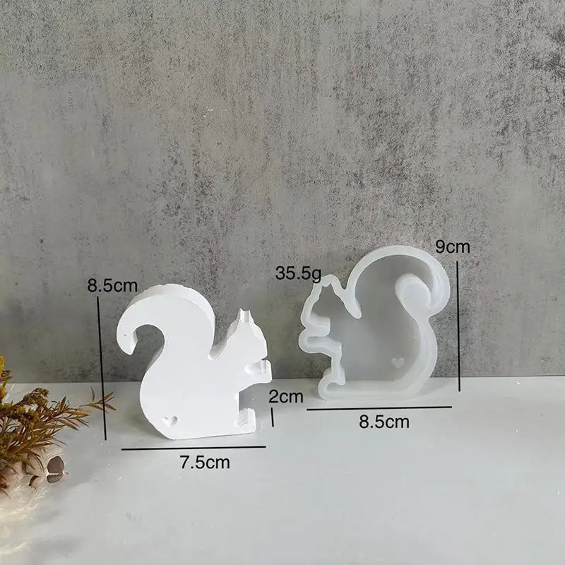 3D DIY Cute Squirrel Silicone Candle Mold Animal Squirrel Soy Wax Silicone Mould Animals Gypsum Resin Mould Home Decor