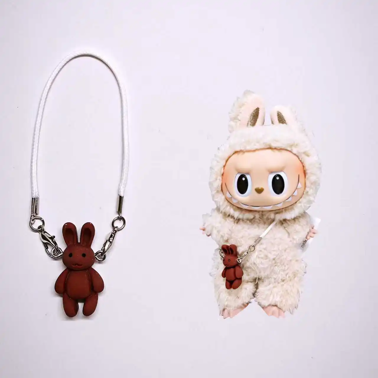 Labubu Ręczny Wybór Akcesoriów dla Lalek i Uroczych Zawieszek z Misiami, Idealnych do Każdej Lalki