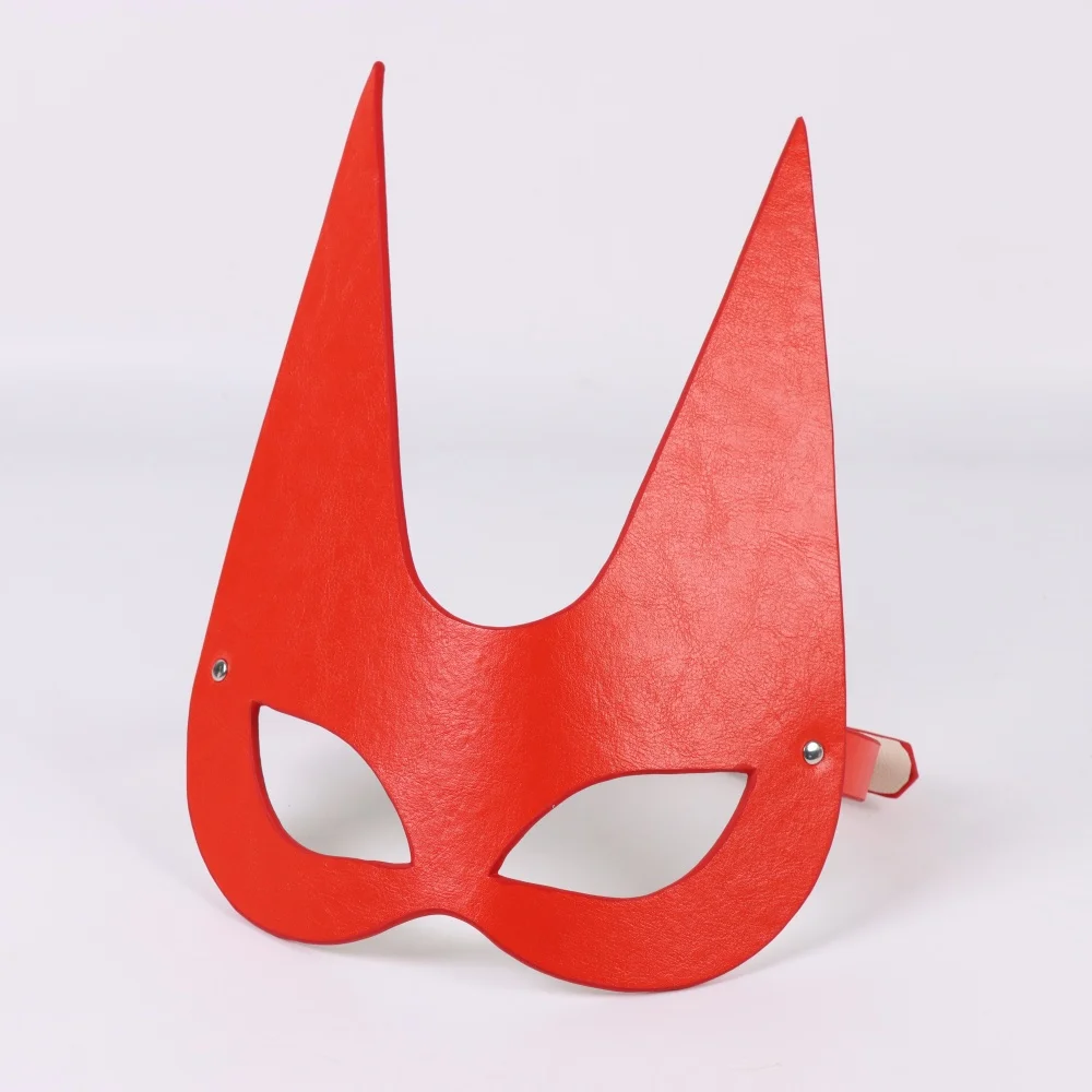 Vintage Red Bat-Shaped Faux Leather Mask Luxury Palace Style Party Masquerade Edgy Girl Gathering Photo Stylish Accessory