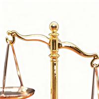 Vintage Balance Scale Decor 1:12 Retro Small Doll Houses Decoration Mini Balance Justice Law Scale Figurine For Bathrooms