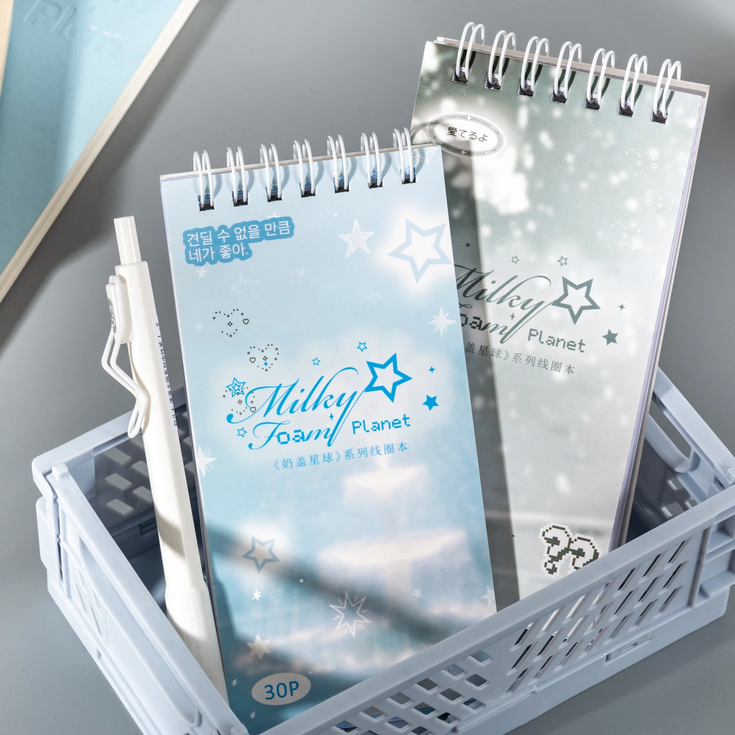 

Milk Foaml Planet Series Vintage Lace Border Smudge Landscape Memo Pad Creative DIY Junk Journal Material Collage Stationery