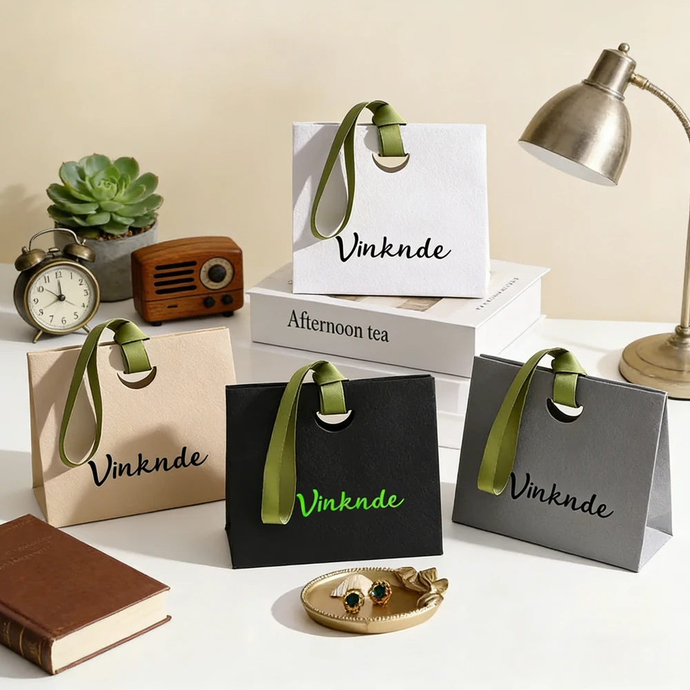 

Paper Wedding Party Gift Tote Bags for Jewelry Cosmetics Package Shopping Baby Shower Birthday Candy Bag Custom Logo Dust Sack