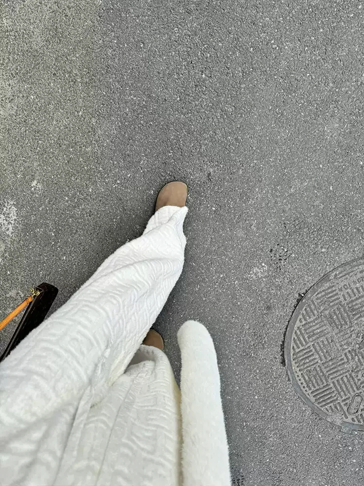 Pantaloni a gamba larga lavorati a maglia a vita alta da donna Autunno Inverno New Sle Loose Fit Pantaloni casual morbidi Nappa Dettaglio Fce Foderato