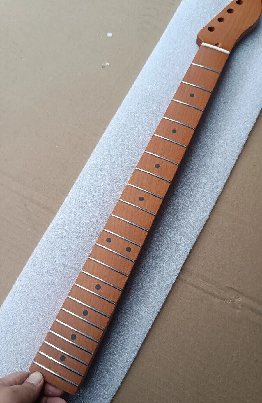 

1pc New Roasted Maple Guitar Neck 22 Fret 25.5 Inch Fingerboard Dot Inlay