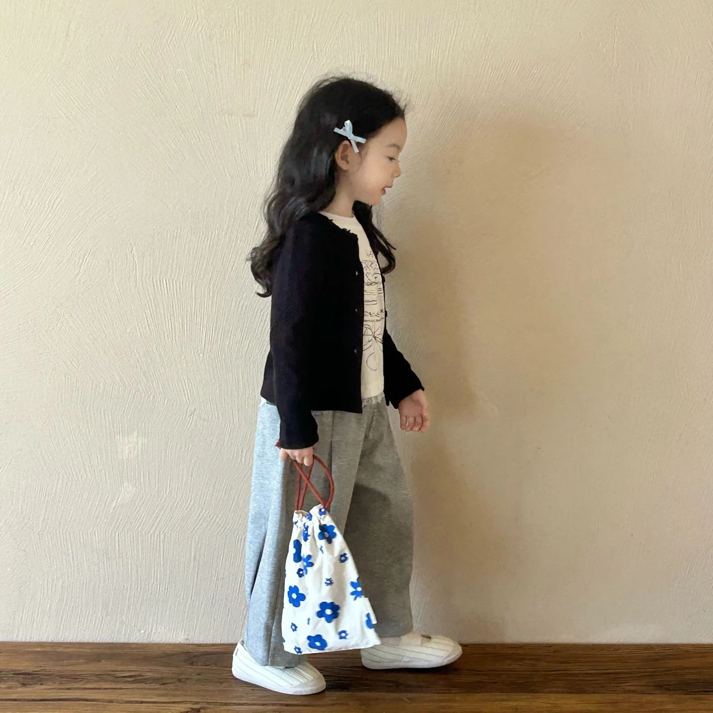 

2025 Autumn New Children's Clothing Korean Children's Clothing Girls Lace Collar Knitted Cardigan Solid Color Autumn Coat