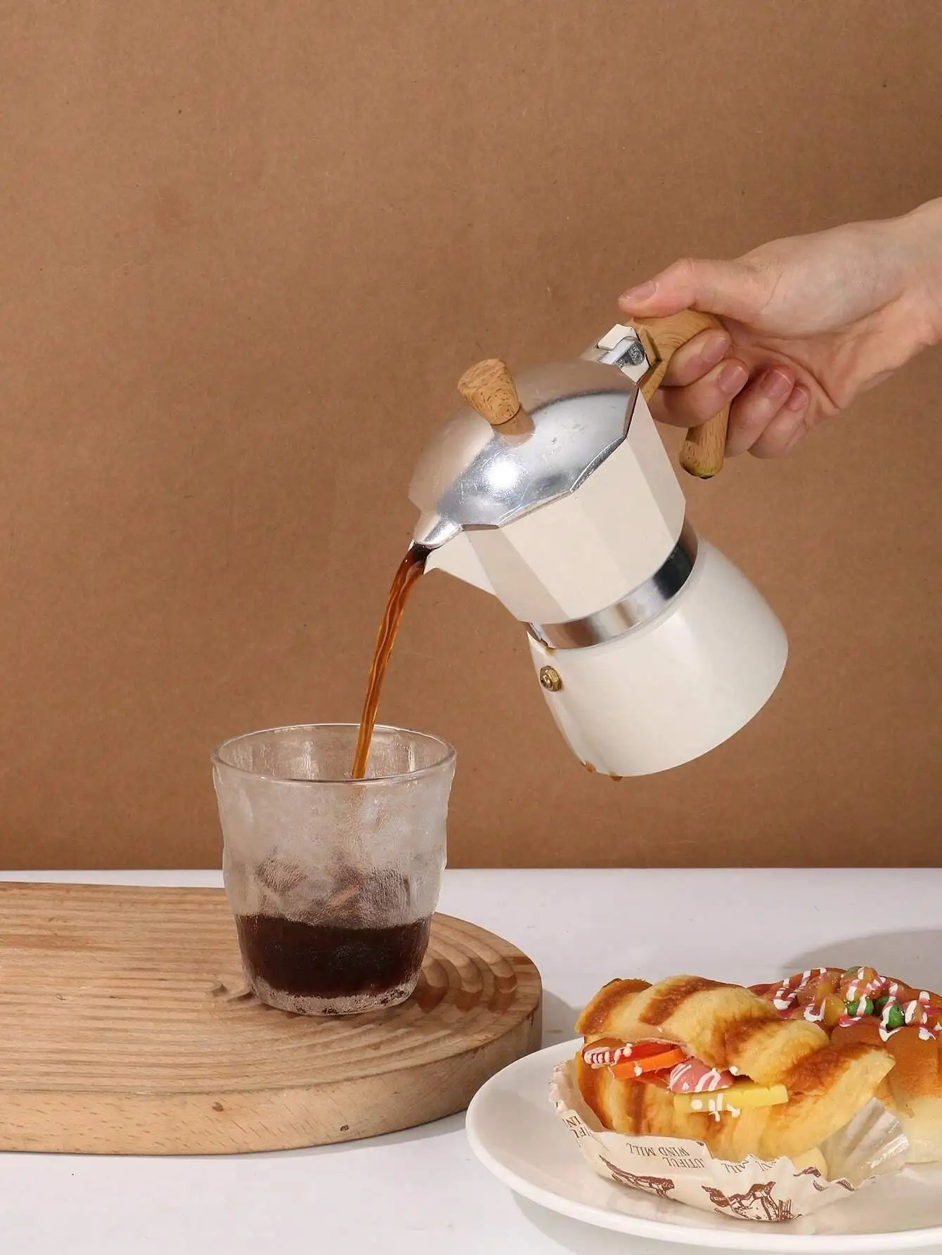 1pc Mocha Pot Manual Espresso Cup With Wood Grain Handle, Single Valve, 3 Cups/150ml Capacity, Espresso Maker