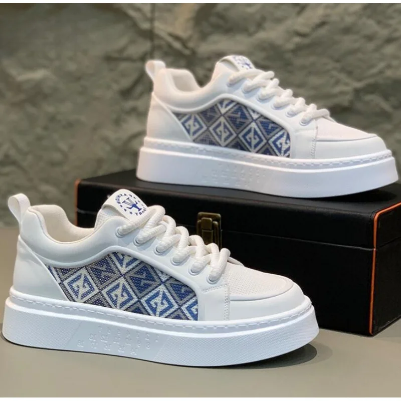 

2025 New Men's Board Shoes,sneakers,skate shoes,Casual Shoes Outdoor Travel Trendy High-Quality Affordable Casual Best-Selling
