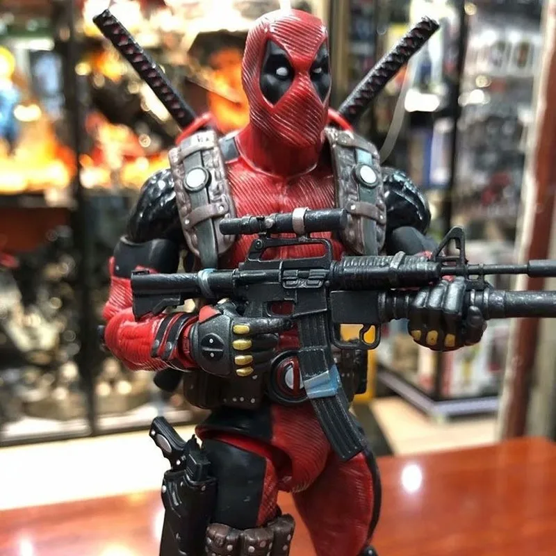 NECA X-Men Deadpool Action Figure In Stock Super Hero Deadpool الشكل في نهاية المطاف تحصيل نموذج اللعب دمية الأولاد هدية عيد ميلاد