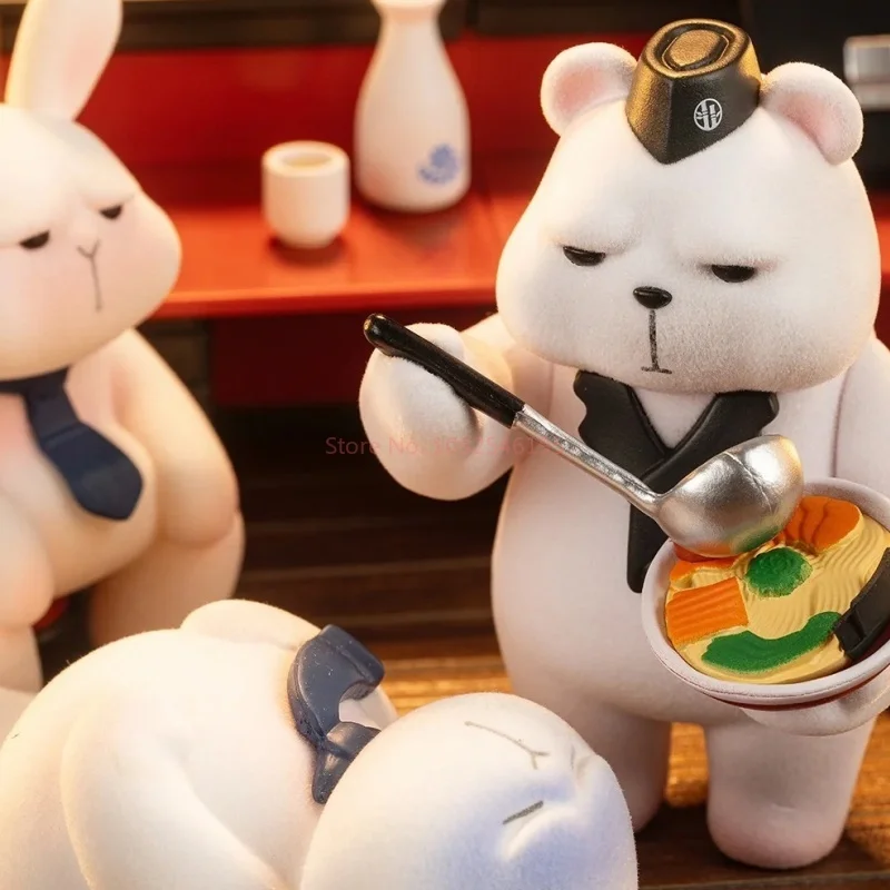 حقيقية الاثنين بروس كول الصيف شرب العمل سلسلة المشهد هدية الحلي شخصيات كرتونية المرآب جمع الديكور نموذج