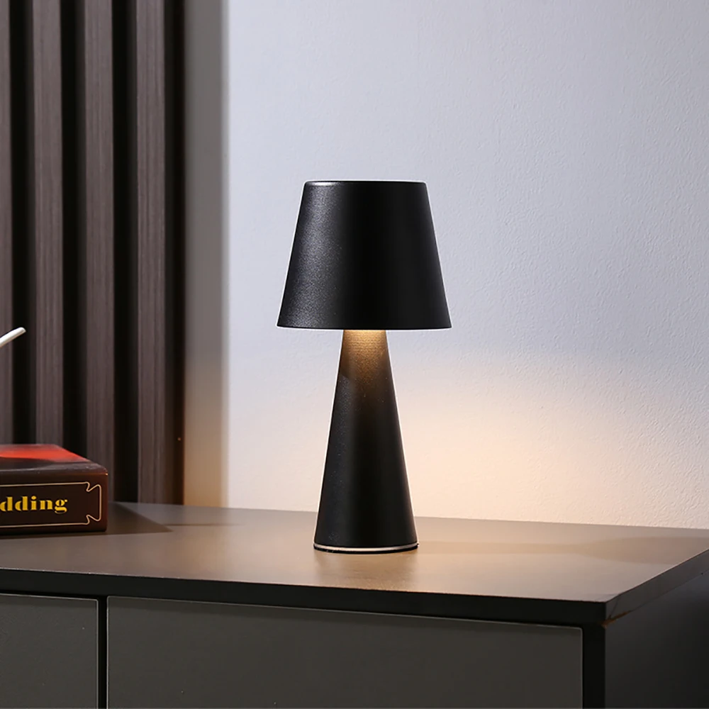 Wireless Table Lamp Rechargeable Desktop Decorative Lamp Modern Simple Lamp 3 Color Lighting Desk Lamp For Bedroom Bedside Light
