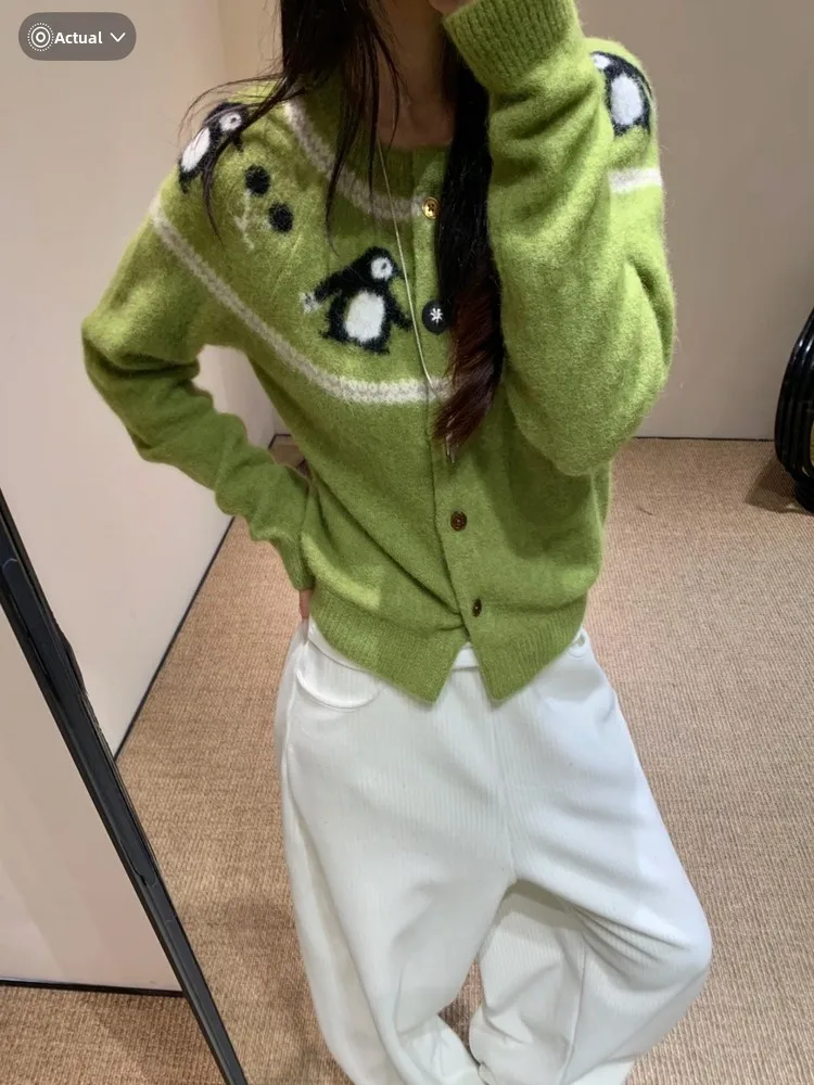 

Penguin Baby Woolen Knitted Long Sleeve Furry Cardigan Casual Style Green Fiber Fabric round Neck Button up Girl's Knitwear