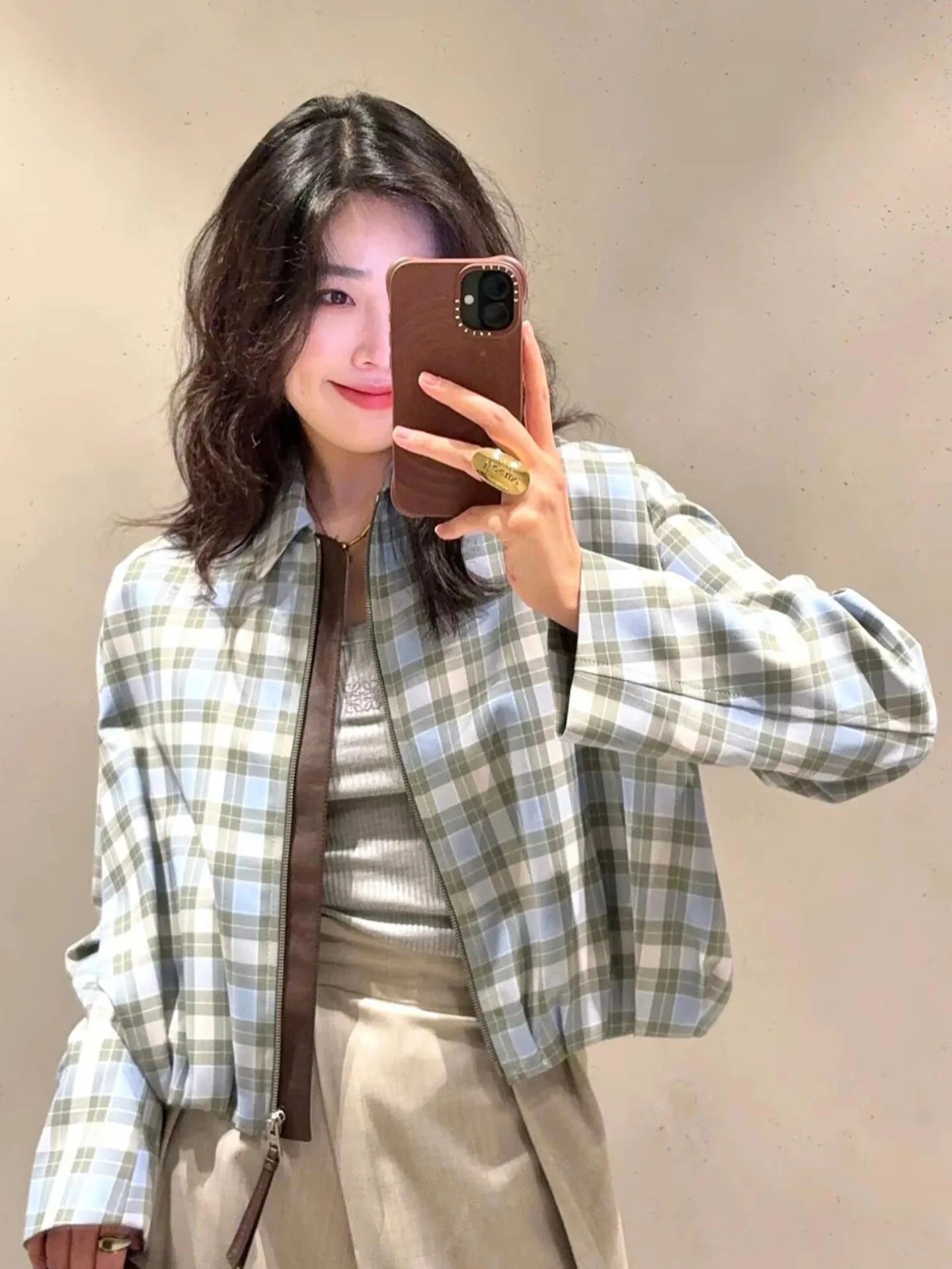 

Retro Plaid ort Jaet Women's Spring 2026 Loose Collar Design Stand Fit Long Sve Zipper Closure Ladies Coat