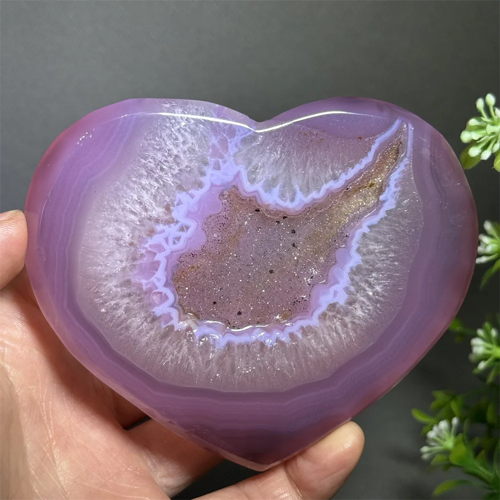 

Natural Pink Agate Geode Heart-Shaped Ornaments Energy Aura Meditation Healing Prayer Home Garden Decoration Gifts