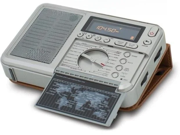 Radio, Voyager 3 generation, shortwave professional full band with ATS laptop