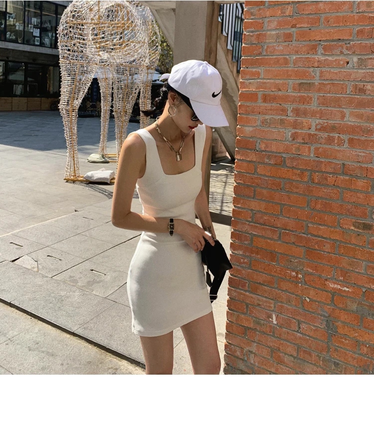 AOSSVIAO Sexy Slim Fit Bodycon Minikleider für Frauen 2026 Sommer Neuankömmling Schwarz Weiß Grau Tankkleid mit quadratischem Ausschnitt – Detail 10