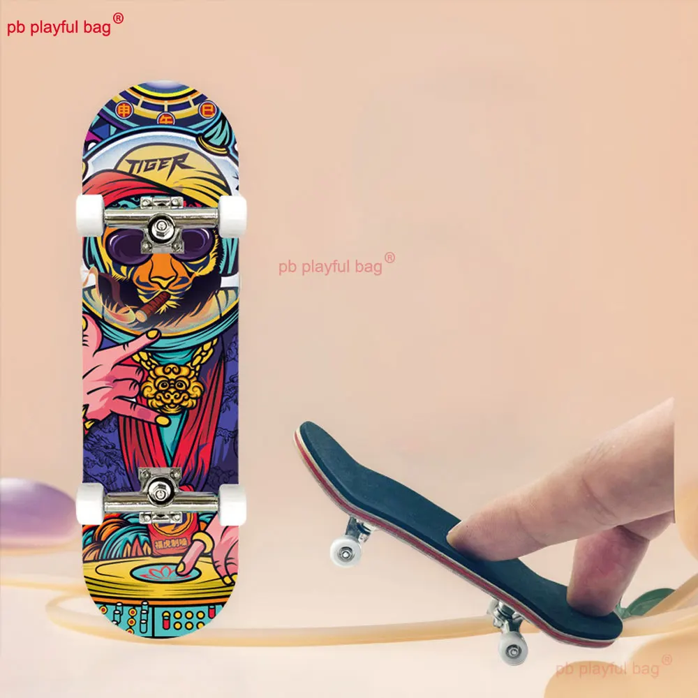 29*99mm Sport In Legno Dito Skate Boarding Legno di Acero Tastiera Novità Regali Per Feste Creativi Giocattolo Per Il Tempo Libero Per Bambini WG37