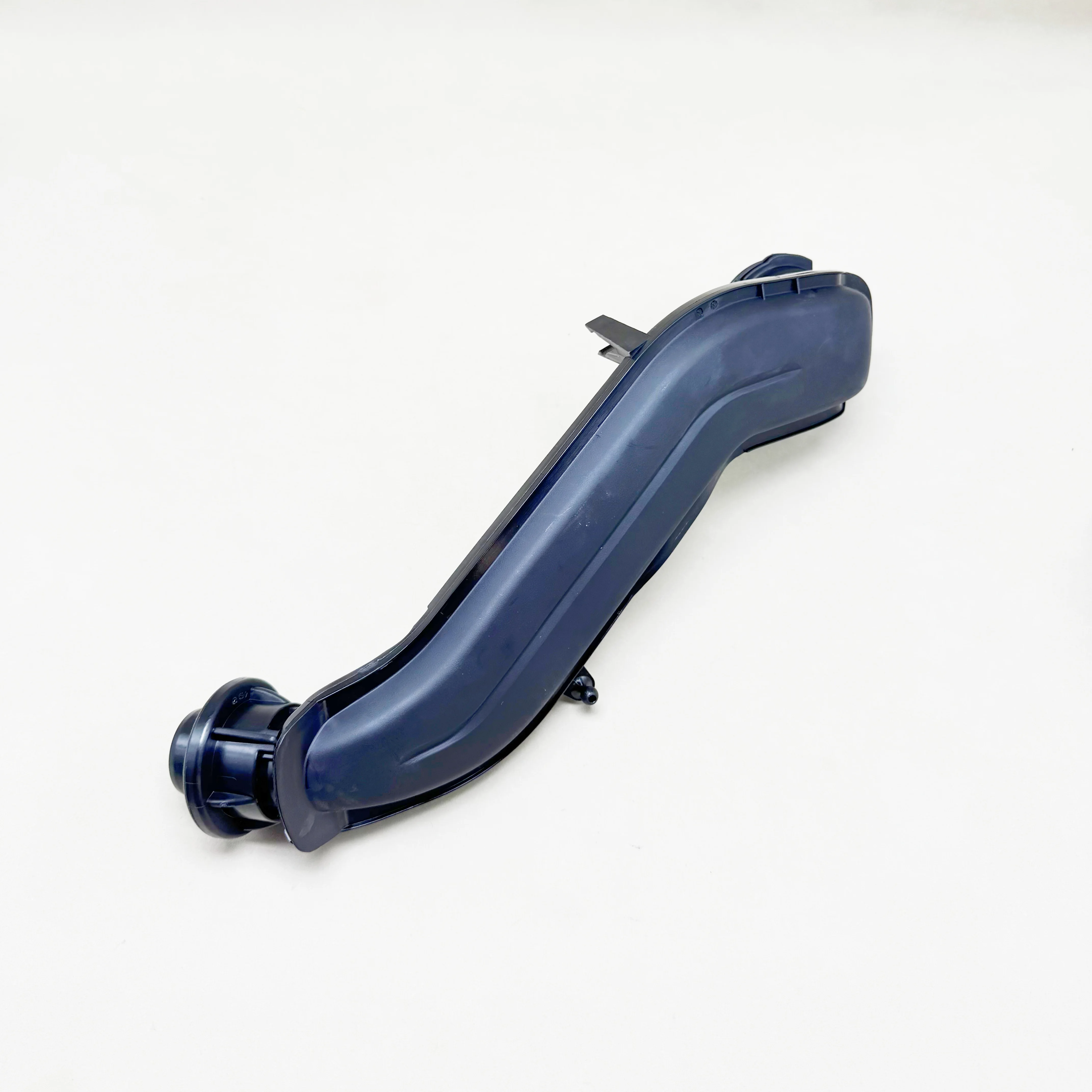 

Turbo Intercooler Pipe For VW Jetta Taos Golf Mk8 1.5T EA211 05E145673AB Charge Air Hose