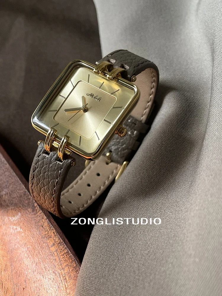 2025 Fashion Women Watch Big Square Dial Thin Leather Strap Ladies Wristwatch Elegant Quartz Girls Watches Casual Reloj Mujer