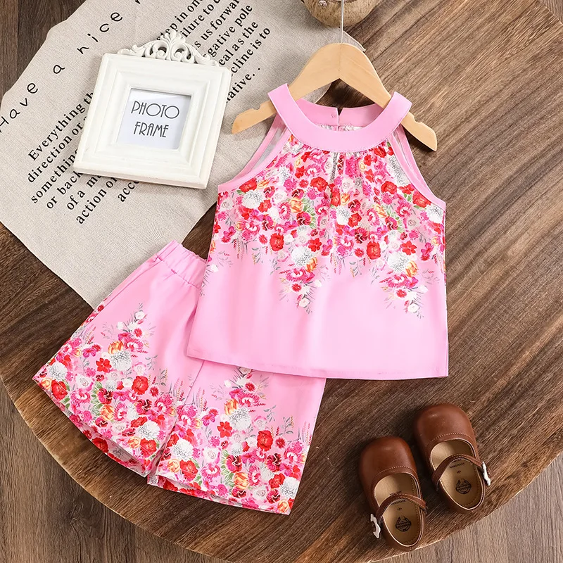 2026 New Arrival Girls 2 Piece  Outfit Spring Summer Fashion Printed Halter Neck Sleeveless Tank Top + Casual Shorts Set