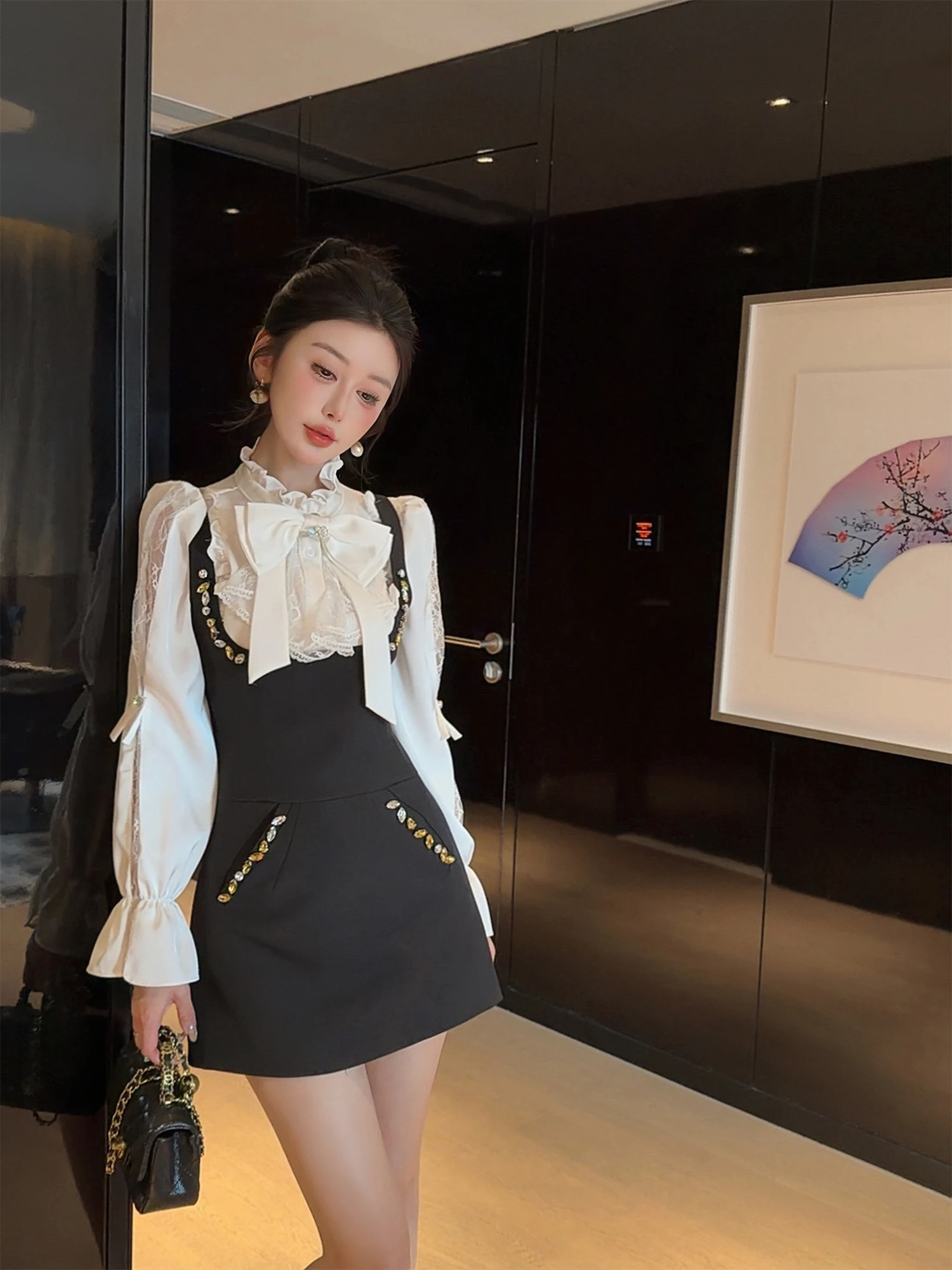 

Женская юбка LADIES FIRST с тяжелой отделкой, стразами и ремешками, утягивающая, с высокой талией, стильная, милая, для повседневной носки, из полиэстера, А-силуэт