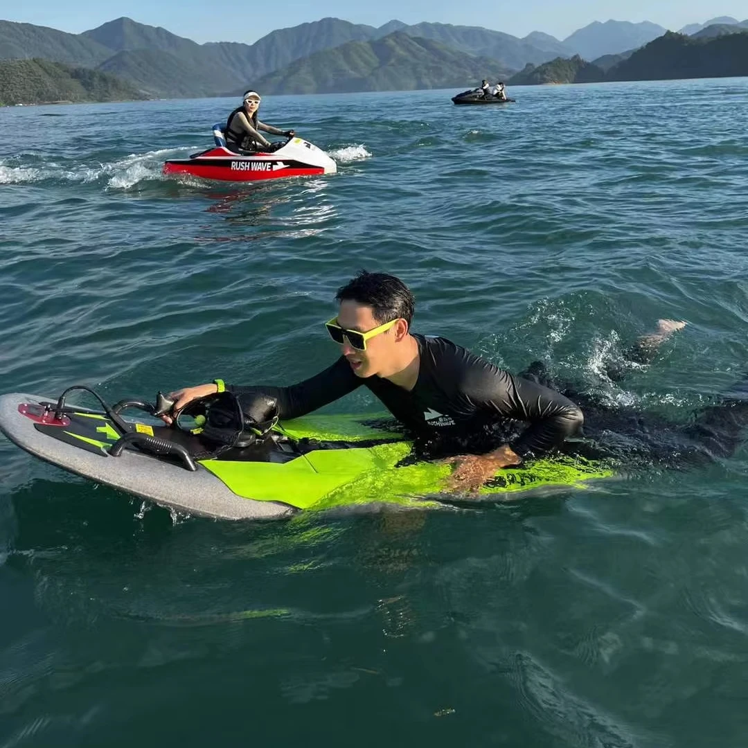 Rushwave 52V EPP Electric Surfboard 55 km/h High Speed Boat for Ocean Lake River Horseback Riding Adult Water Sports