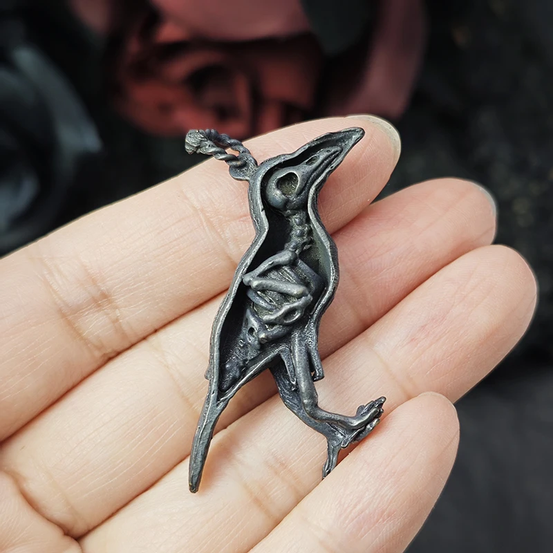 Dark Gothic Vintage Style Crow Skeleton Pendant For Men Women Goth Punk Personality Fashion Jewelry Guardian Of Solitude