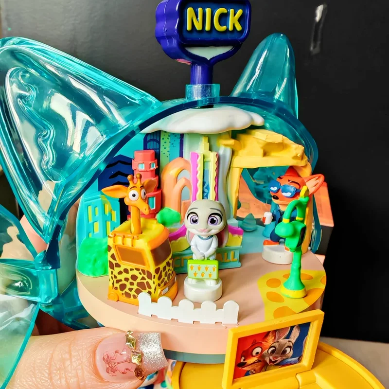 

Genuine Zootopia Spin Play Blind Box Articulated Character Figure Interchangeable Scene Jointed Doll Cartoon Cute Birthday Gifts