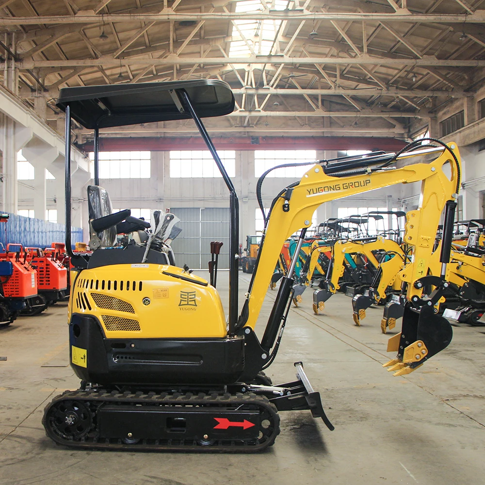 Mini escavatore idraulico diesel Escavatore cingolato da 1,5 tonnellate con accessori Uso domestico Piccolo escavatore Consegna veloce personalizzata