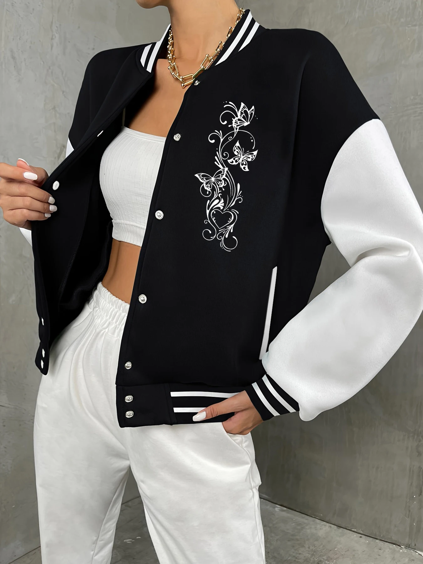 

Female Baseball Jacket Hip-Hop Streetwear Floral-Butterfly-Heart Ornate Casual Coat Oversize 2026 S-XXL Warm Jackets Sportswear