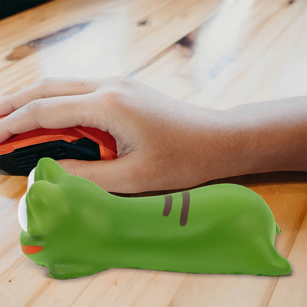 2Pcs Cartoon Wrist Rest Pads Cute Frog Bear Mouse Wrist Support Cushion Soft Hand Pillow Desk Cute Desk Pad