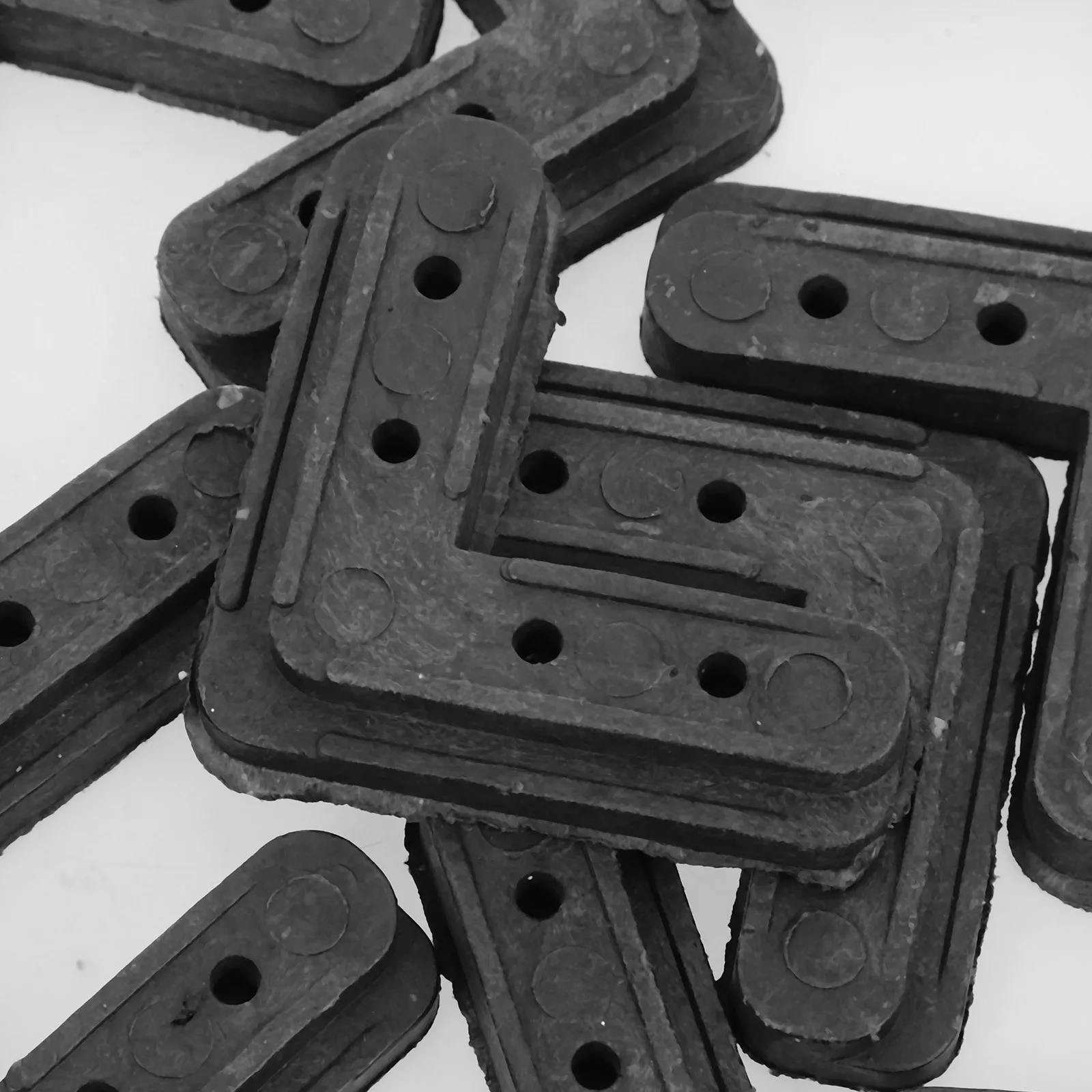 

10Pcs Home Screen Frame Corner Brackets Plastic Right Angle Connectors for Window Screen Repair Kit L Bracket Corner Bracket