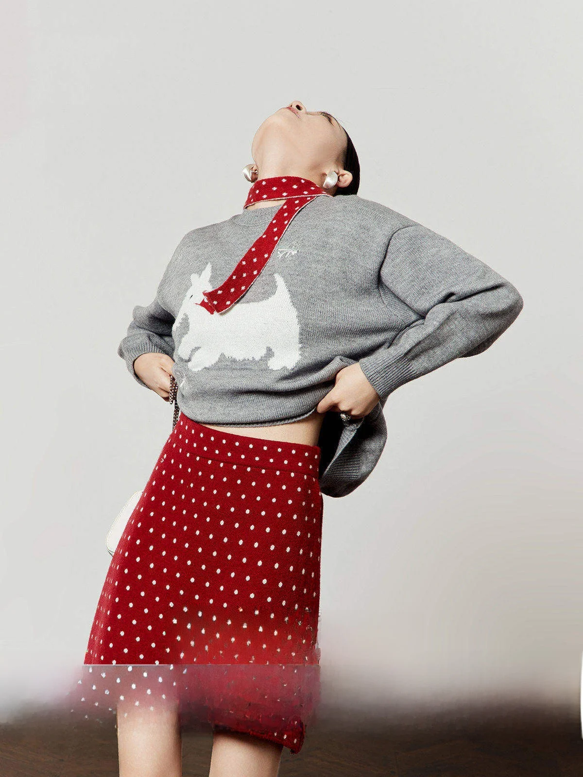 

Вязаный свободный женский свитер с мультяшной вышивкой, цветными блоками, новинка весенней коллекции, повседневный универсальный вязаный топ для женщин