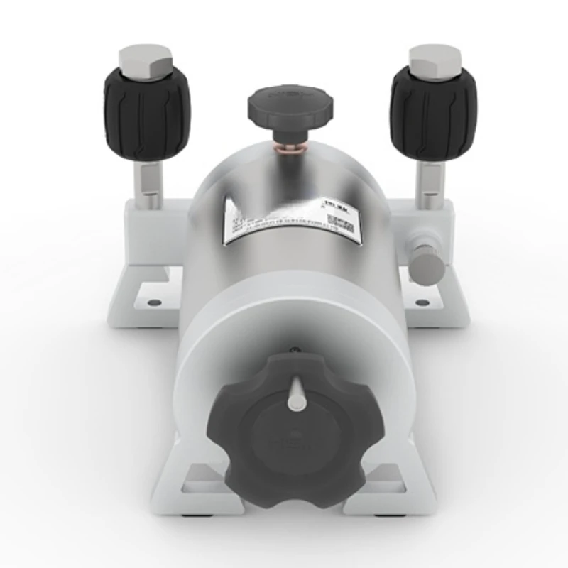 

High accuracy pressure calibration instruments reference gauge