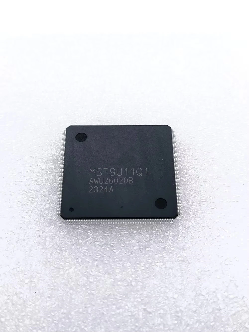 

MST9U11Q1 Микросхема драйвера LCD-дисплея для материнской платы