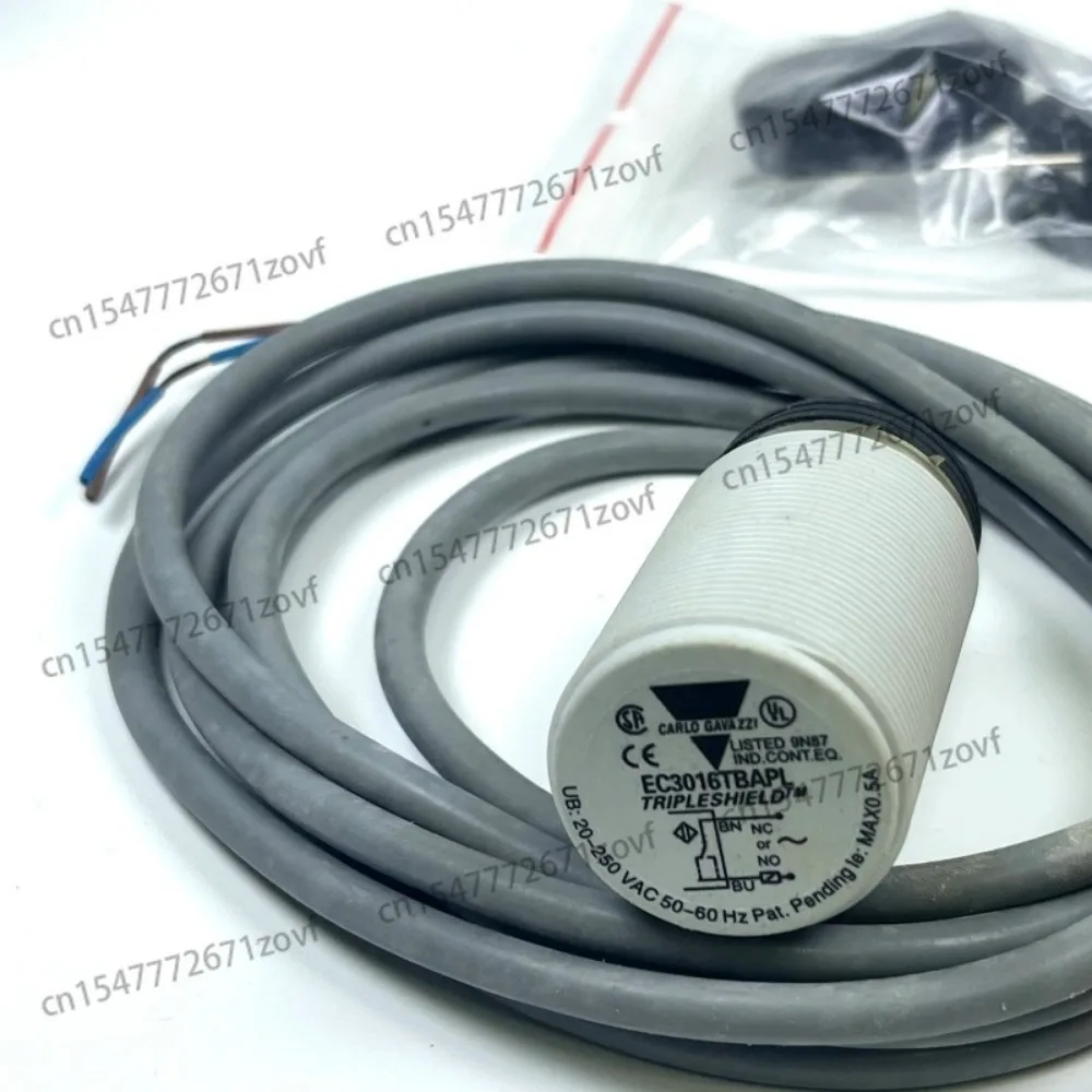 

EC 3016 TBA PL Capacitive Proximity Switch Sensor