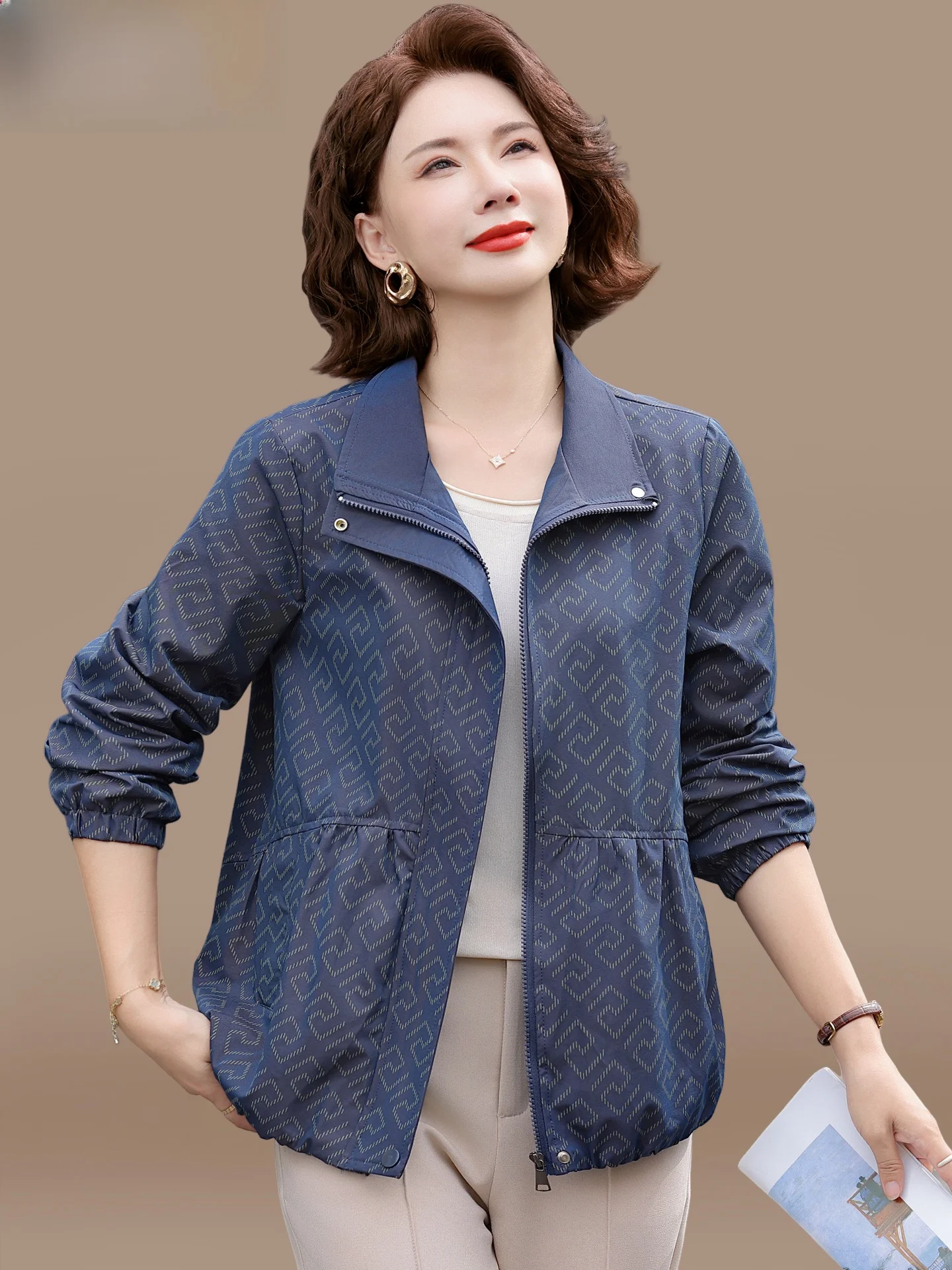 

Casual Sle Midlife Mom Jaet Spring Autumn Large Size Windbreaker 40 50 Years Old Women's Faionable Top Polyester Fiber