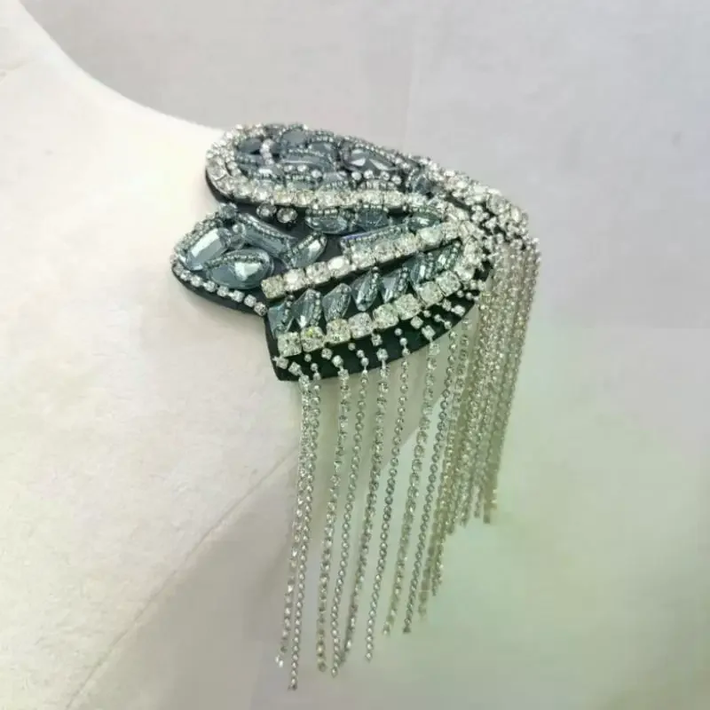 1Pc Beaded Decoration Tassel Epaulets Sparkling Rhinestone Shoulder Tassel Epaulet Detachable