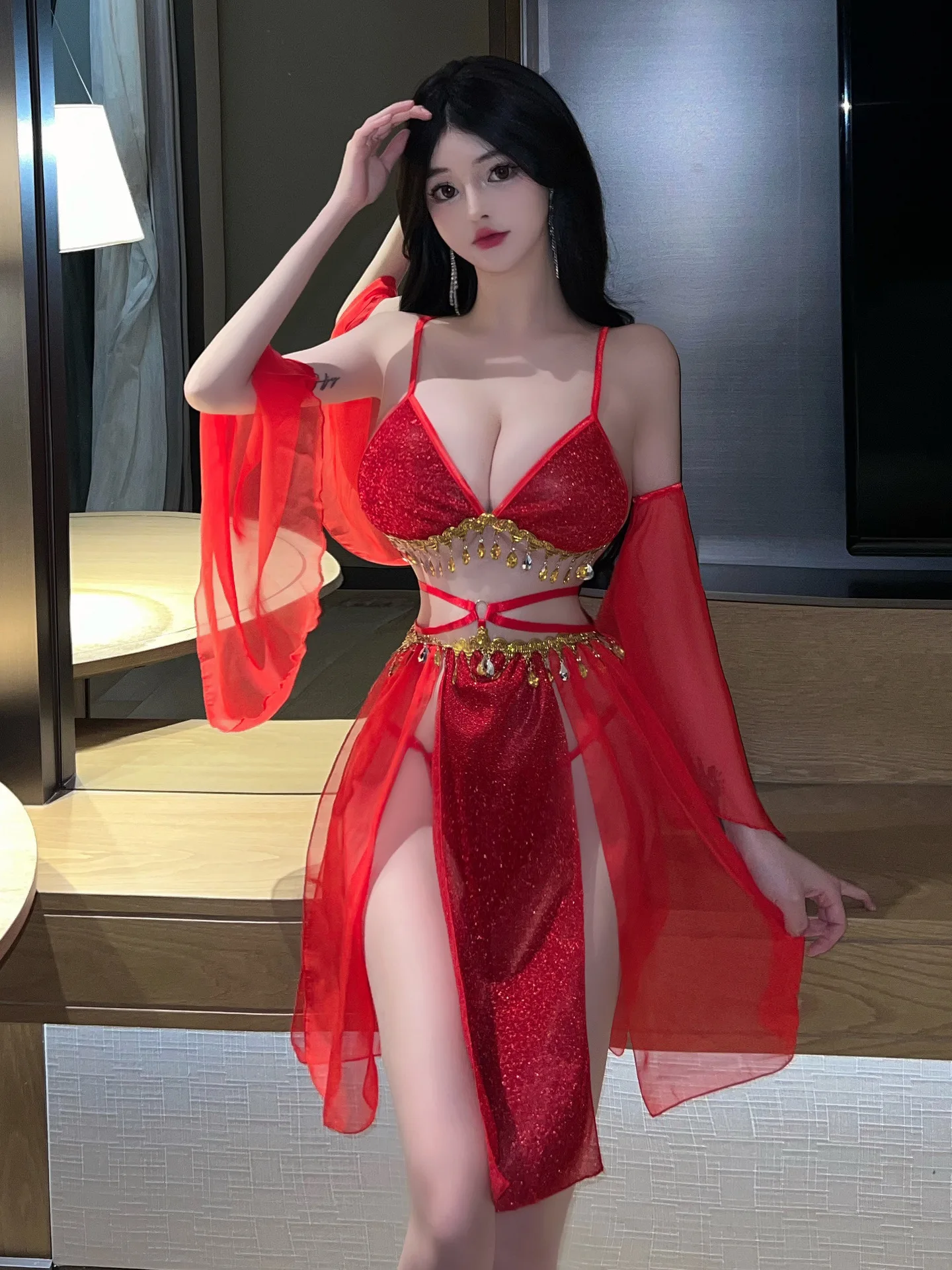 

Пикантный Экзотический костюм для ролевых игр для девушек, короткий топ с коротким рукавом и V-образным вырезом, с открытой спиной и разрезом, с высокой талией, комплект из двух предметов, 2024, UN62