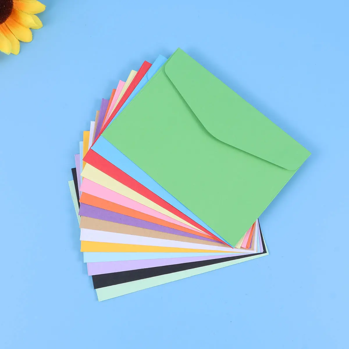 

100Pcs Blank Mini Envelopes Candy Solid Colors for Gift Card Wedding Placeholders Stationery Photo Letter Envelopes Office