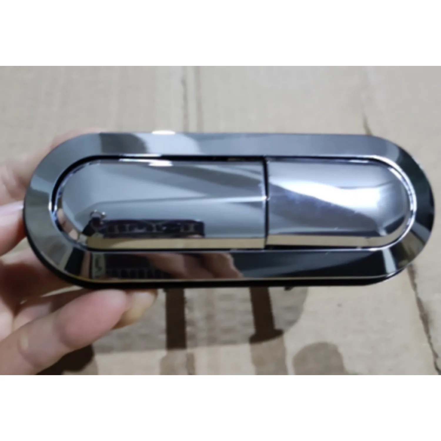 

Chromed flush button for toilet 21S0901-GW