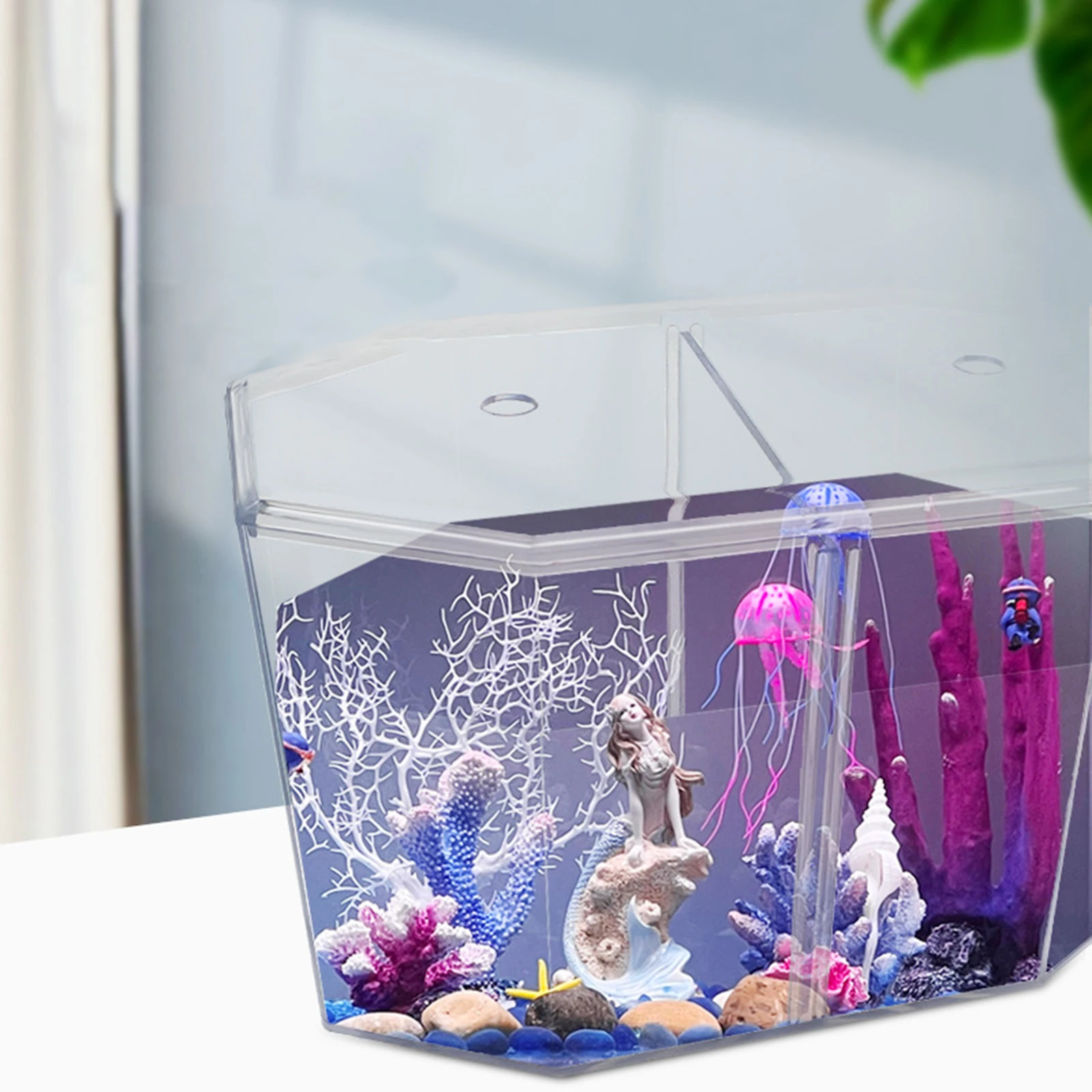 Mini Betta Fish Tank Home Decor Breeding Box Mini Aquarium for Kids Incubator Box Mini Aquarium Tank Betta Bowl for Jellyfish