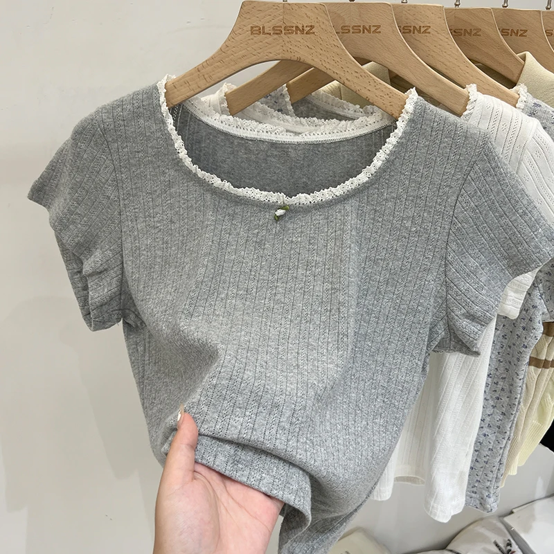 Miiiix Grey Lace Lace Lace Square Neckline Front Shoulder Short Sleeved T-shirt Women's Summer New Short Top Female Clothing