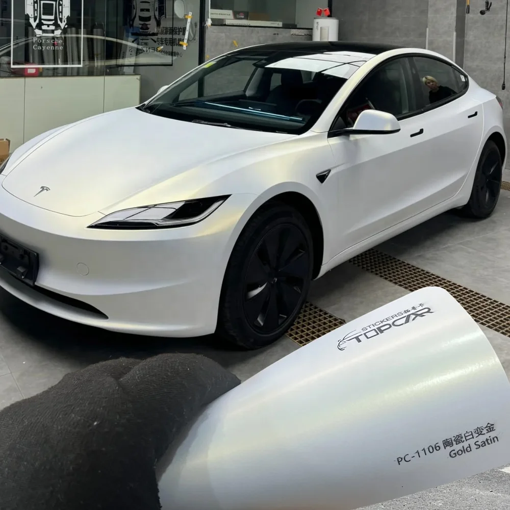 

Hot Selling Galaxy Vehicle Wrap Vinyl Film Pearl White Color Shift Car Wrap with TPU Gold Satin Manufacturing for Protection